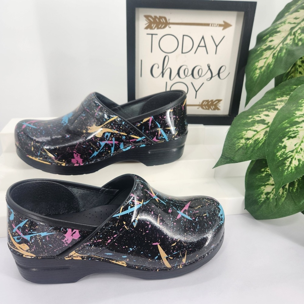 Dansko Professional Black Patent Leather Paint Splatter Clog Work Shoe Nurse 40